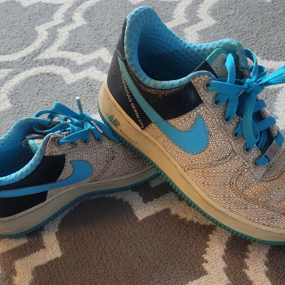 Bahamas AF1